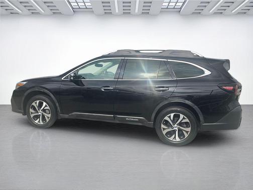 Crystal Black Silica 2020 Subaru Outback Touring XT