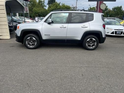 Gray 2015 Jeep Renegade Latitude