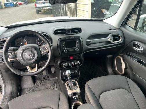 Gray 2015 Jeep Renegade Latitude