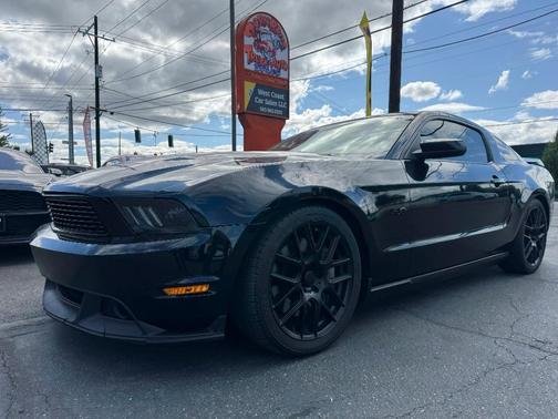 Black 2012 Ford Mustang GT