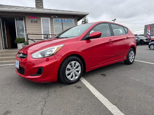 Boston Red 2016 Hyundai Accent SE