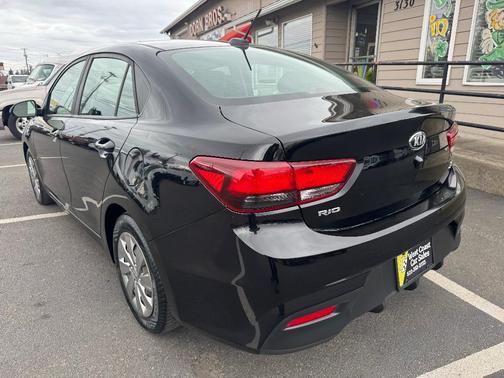 Black 2020 Kia Rio S