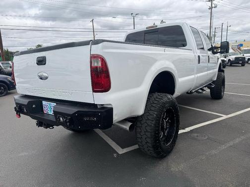 White 2008 Ford F-350 XLT