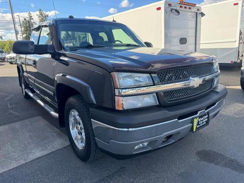 Black 2005 Chevrolet Silverado 1500 Z71 Extended Cab