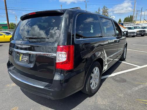 Black 2014 Chrysler Town & Country Touring