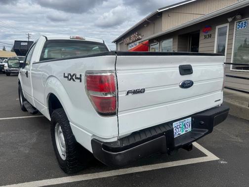 White 2010 Ford F-150 XLT