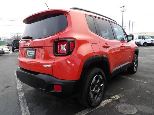 Orange 2016 Jeep Renegade Latitude