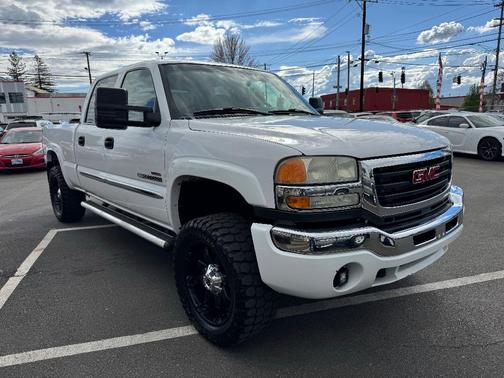White 2003 GMC Sierra 2500 SLE