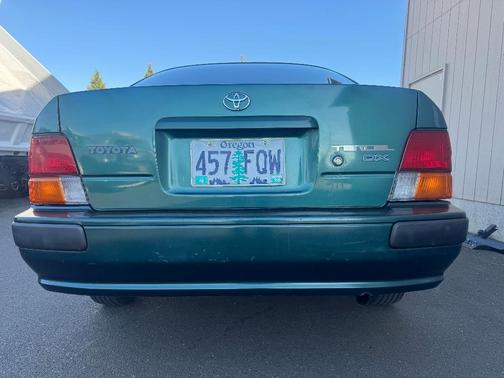 Green 1995 Toyota Tercel DX