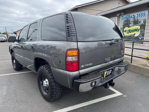 Gray 2002 Chevrolet Tahoe