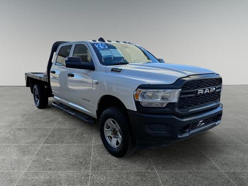 2020 RAM 3500 Tradesman Crew Cab 4x4 8' Box