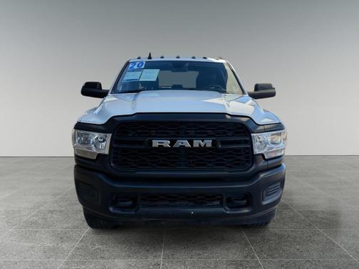 2020 RAM 3500 Tradesman Crew Cab 4x4 8' Box