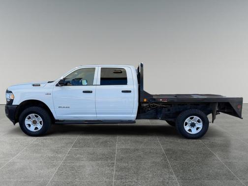 2020 RAM 3500 Tradesman Crew Cab 4x4 8' Box