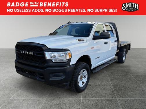 2020 RAM 3500 Tradesman Crew Cab 4x4 8' Box