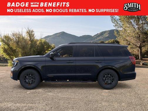 Agate Black Metallic 2026 Ford Expedition Tremor