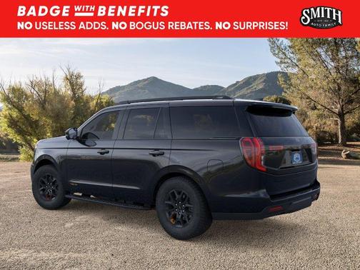 Agate Black Metallic 2026 Ford Expedition Tremor