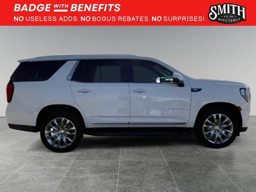 2022 GMC Yukon SLT