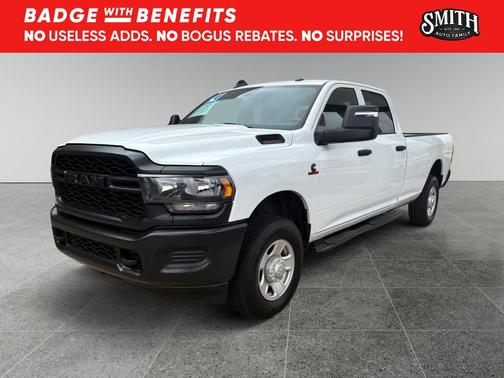 2024 RAM 3500 Tradesman Crew Cab 4x4 8' Box