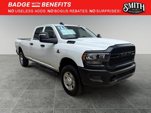 2024 RAM 3500 Tradesman Crew Cab 4x4 8' Box