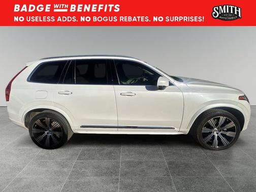 2022 Volvo XC90 T6 Inscription