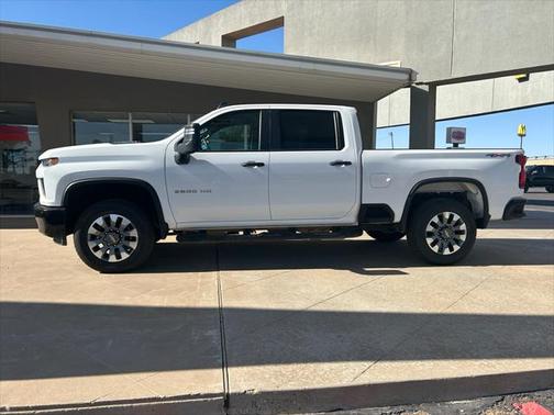 2023 Chevrolet Silverado 2500 Custom