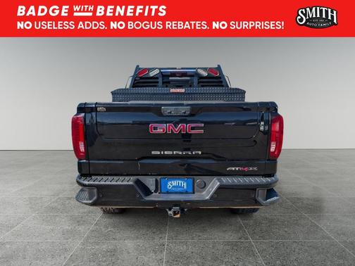 2024 GMC Sierra 1500 AT4X