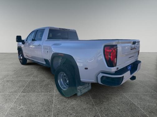 2022 GMC Sierra 3500 Denali