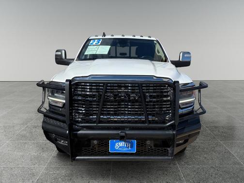 2023 RAM 2500 Laramie Crew Cab 4x4 8' Box