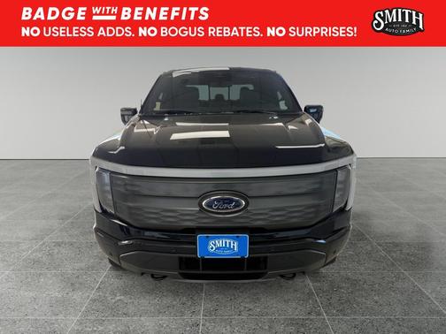 2023 Ford F-150 Lightning LARIAT