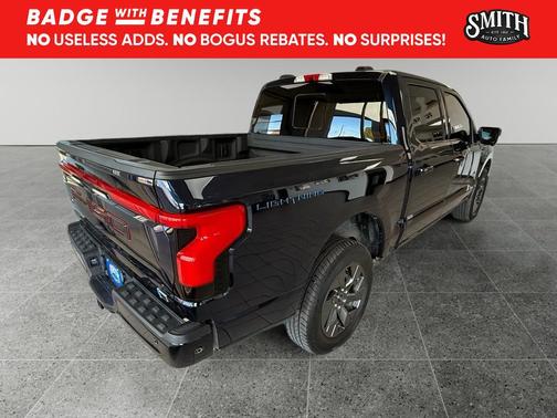 2023 Ford F-150 Lightning LARIAT