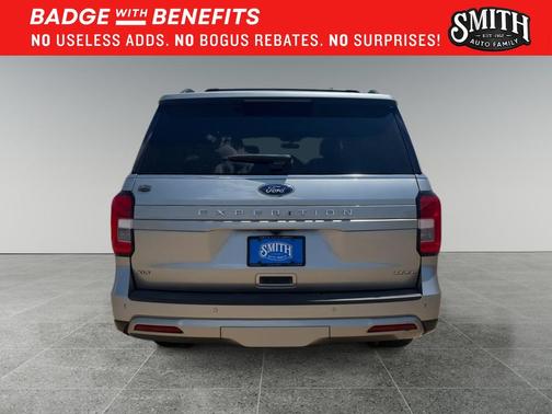 Iconic Silver Metallic 2022 Ford Expedition Max XLT