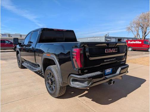 2024 GMC Sierra 2500 AT4