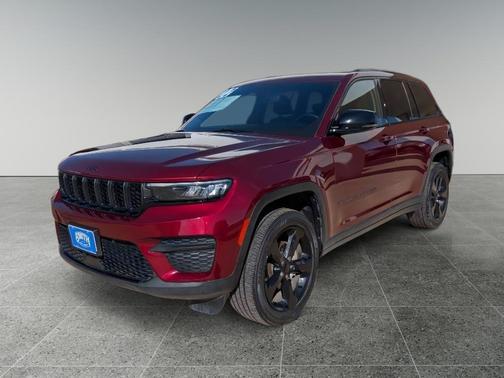2022 Jeep Grand Cherokee Altitude
