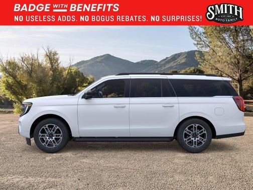Star White Metallic Tri-Coat 2026 Ford Expedition Max Active 4x4