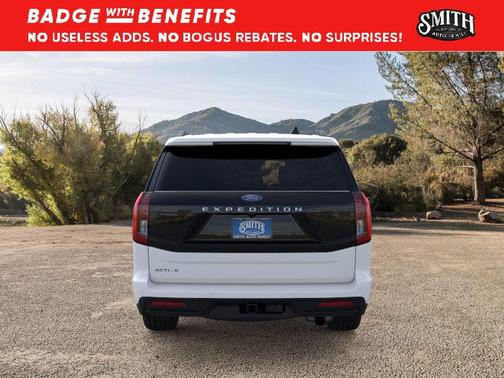 Oxford White 2026 Ford Expedition Active