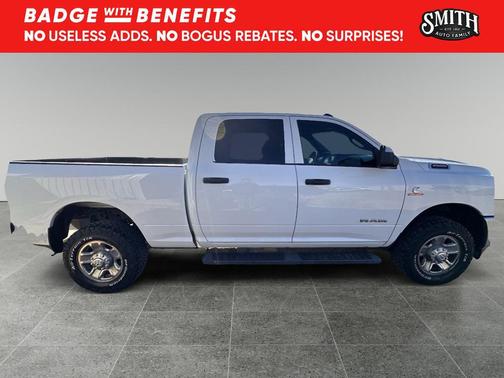 2022 RAM 2500 Tradesman Crew Cab 4x4 6'4' Box