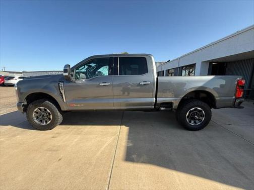 2023 Ford F-250 Platinum