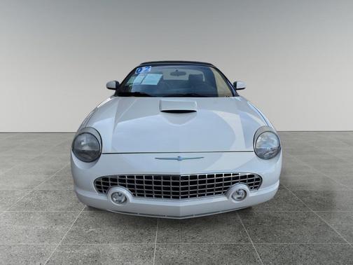 2002 Ford Thunderbird Base