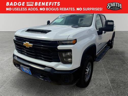 Summit White 2022 Chevrolet Silverado 2500 Custom