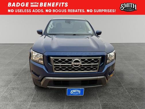 Deep Blue Pearl 2022 Nissan Frontier SV