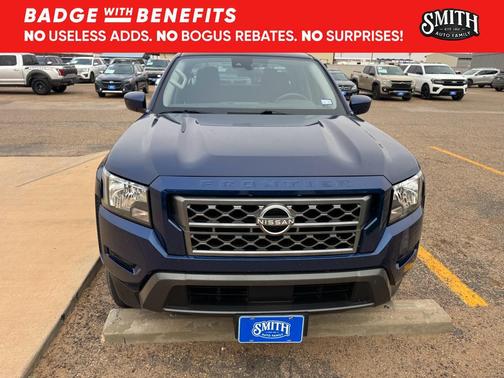 Deep Blue Pearl 2022 Nissan Frontier SV