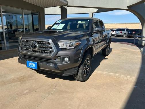 2017 Toyota Tacoma TRD Sport