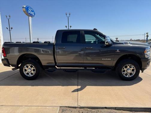 2024 RAM 3500 Laramie Crew Cab 4x4 6'4' Box