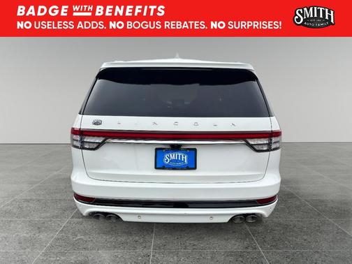 Pristine White Metallic Tri-Coat 2023 Lincoln Aviator Reserve