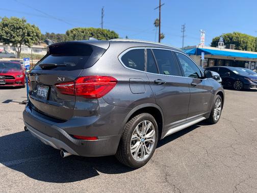 Gray 2017 BMW X1 xDrive 28i