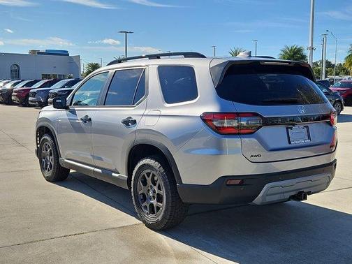 2025 Honda Pilot TrailSport