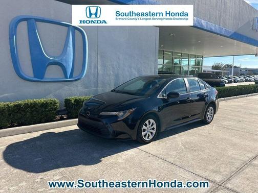 2024 Toyota Corolla LE