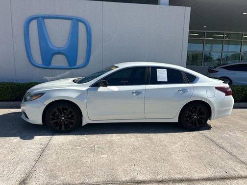2017 Nissan Altima 2.5 SR