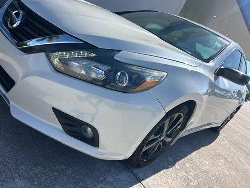 2017 Nissan Altima 2.5 SR