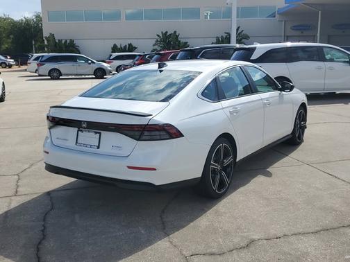 2025 Honda Accord Hybrid Sport